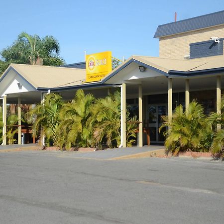 Capricorn Hotel Blackwater エクステリア 写真